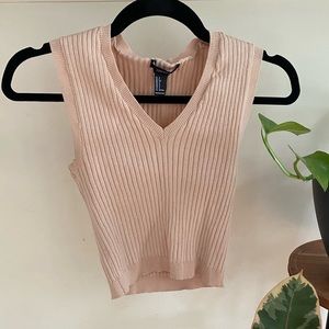 Light pastel pink top 🌸